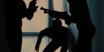 Armed Robbers Operating POS Invade Ibadan Community, Transfer Victims Money Via Machine
