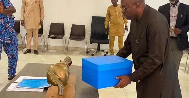 BREAKING:Fubara Presents ‘Budget of Renewed Hope’ to 5 Assembly Members