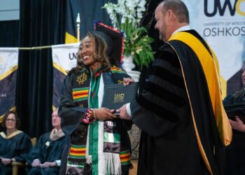 Meet Nigerian  Girl Who Emerged Best Graduate Student From  US Varsity