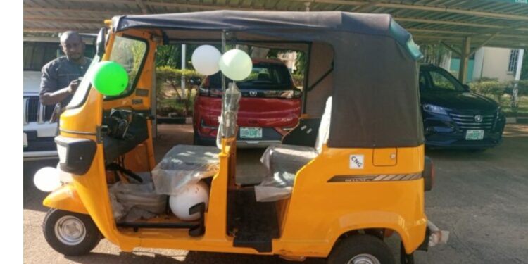Fuel Subsidy Removal: FG Unveils CNG – powered Keke NAPEP to reduce cost of transportation
