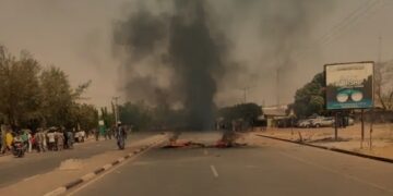 Supreme Court Verdict: PDP Supporters Unleashes Protest Burn Tires