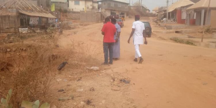 EXCLUSIVE: Sagbagyi 11 Residents Begs Bwari Council Chairman To Fix Deplorable Road