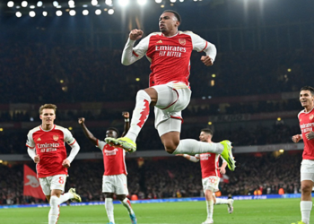Super Arsenal Annihilate Newcastle To Keep Title Pressure On Liverpool, Man City