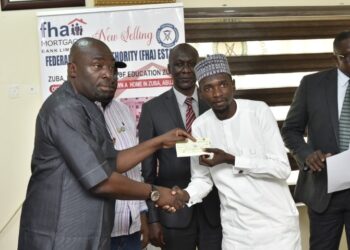 FHA Boss Distributes  72 Million RSA Cheques To Beneficiaries