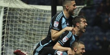 Vardy Leads Leicester To Championship Title