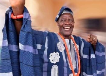 Tributes As Soyinka, Yinka Davies, Segun Adefila, Others Honour Solanke In Night of Tributes