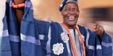 Tributes As Soyinka, Yinka Davies, Segun Adefila, Others Honour Solanke In Night of Tributes