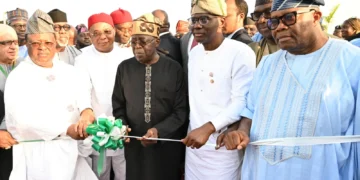 Tinubu inaugurates reconstructed Apapa-Oworonshoki-Ojota-Oshodi Expressway in Lagos
