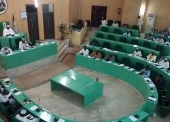 BREAKING: Kano assembly scraps new emirates created by Ganduje