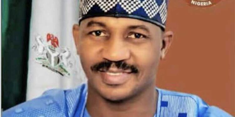 Clerics laud Aliyu for donating 10 buses to religious groups