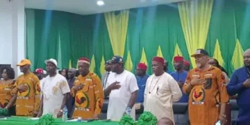 Soludo receives 1,300 defecting PDP faithful into APGA