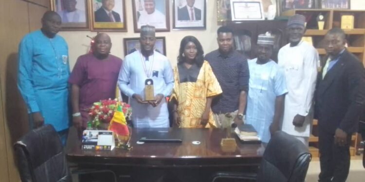 Ambassador Nasiru Receives Prestigious Pan Africa Centre Award