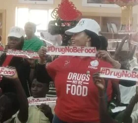 Customs officers wives, group warn students against drug abuse