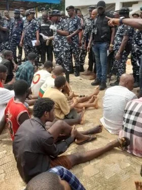 Police arrest 200 suspected criminals, recover ammunition in Anambra