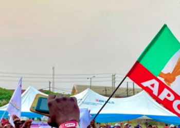 3 PDP state assembly members defect to APC in Kebbi