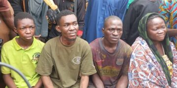 Wike rewards vigilante group for rescuing kidnapped victims in Kwali