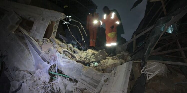Breaking – 3 die in Lagos building collapse
