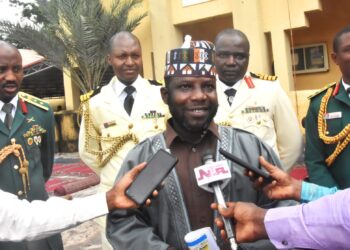 Cleric tasks military officers on dedication, sacrifice
