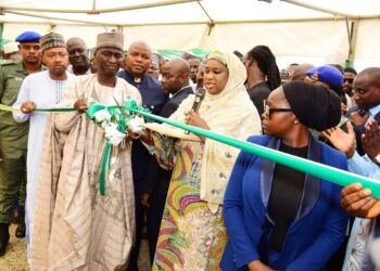 FCTA distributes 900 metric tonnes of fertiliser to farmers