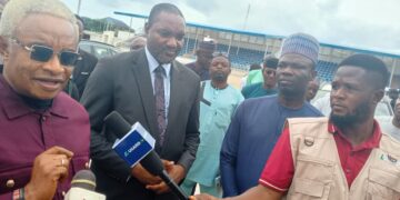 Ododo presents 11 cars to judges in Kogi