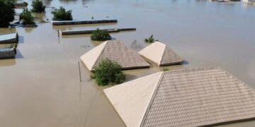 Flood sacks Kwara community as governor promises relief