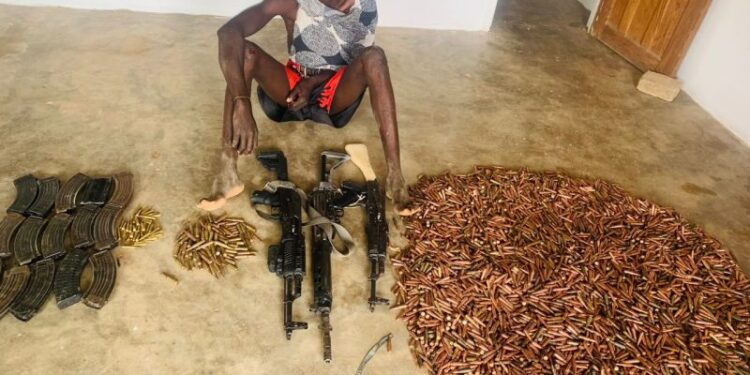 Nigerian Army arrests gunrunners, recovers arms and ammunition in Plateau