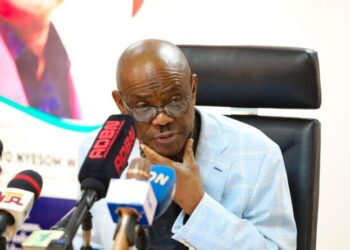 Wike threatens to kick out non-performing contractors