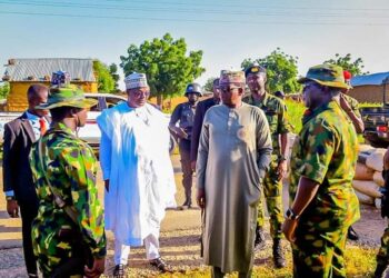 Isa, Sabon Birni,Goronyo Elders Commend Defence Minister for Reduction in Banditry
