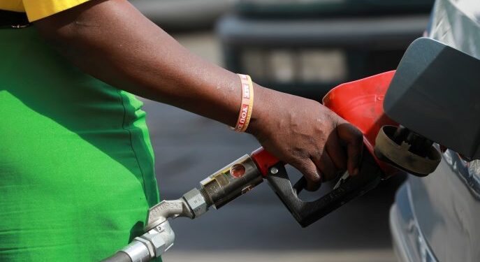 Nigerians groan as new petrol pump price raises cost of living