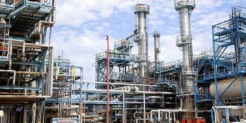 Port Harcourt refinery begins operation