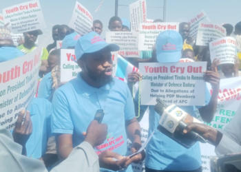 APC Protesters Storm Jigawa, Demand Badaru’s Removal Over Alleged Disloyalty