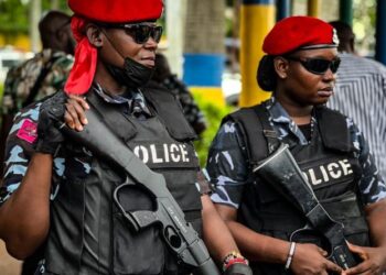 Police arrest dismissed soldier, 7 others for armed robbery, financial fraud