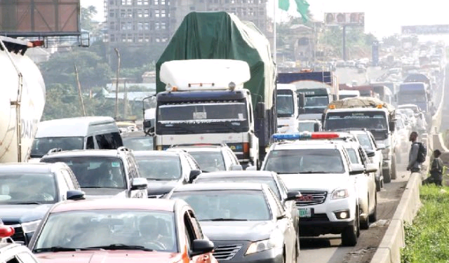 Christmas: Commuters groan over gridlocks, high fares in South East