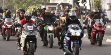 Bikers thrill revellers with breathtaking stunts at Calabar Carnival