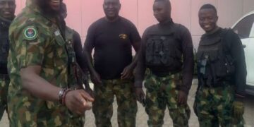 ‘Daddy Showkey’ lights up wounded soldiers’ Christmas