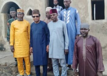 Shehu Sani to renovate deposed Etsu Nupe’s palace in Kogi