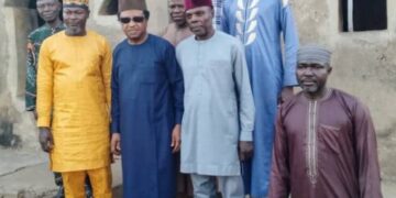 Shehu Sani to renovate deposed Etsu Nupe’s palace in Kogi