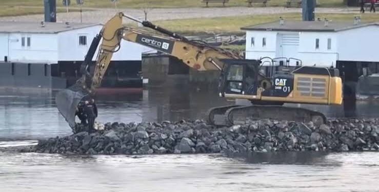 Another World War II bomb found at bridge in Germany’s Dresden