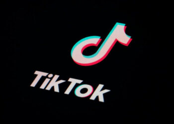 Relieved U.S. TikTok enthusiasts hope ‘magic’ returns as app is restored