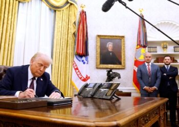 Trump signs order withdrawing US from UN bodies