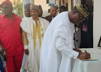 SDP Leaders Pay Tribute to Late General Jeremiah Useni