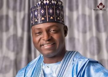 Humanitarian minister donates bags of cement to Jos market fire victims