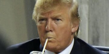 Back to plastic: Trump declares war on paper straws