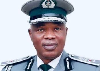 Reps summon Customs chief over officer’s alleged refusal to retire