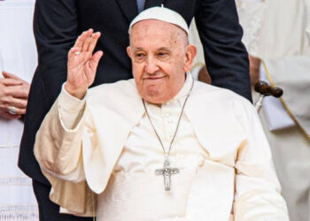 Pope Francis Remains ‘Critical’, Has Kidney Problem-Vatican