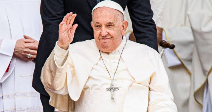 Pope Francis Remains ‘Critical’, Has Kidney Problem-Vatican