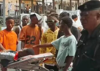 Residents Protest As Stray Bullet Kills Pupil In Oyo