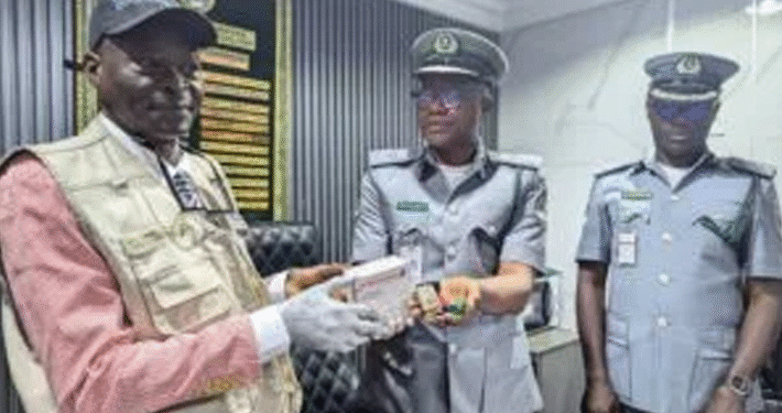 Customs hand over seized 75 cartridges, ammunition to arms control centre