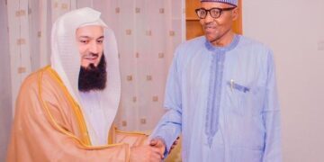 ‘Upright, Prayerful’ — Mufti Menk Mourns Late Buhari