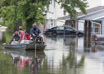 Flood Kills 27, Over 27 Girls Missing in Texas